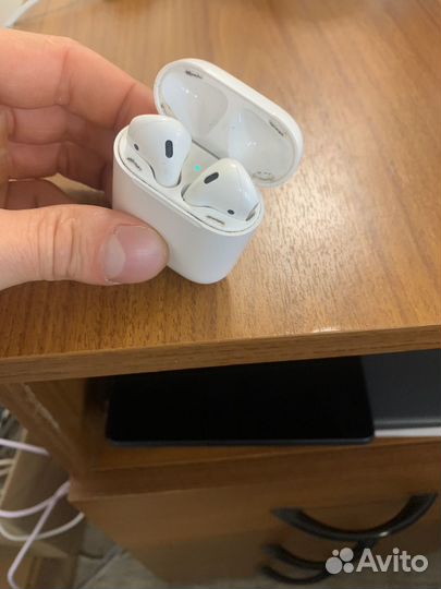 Наушники apple airpods