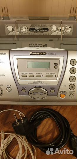 Телефон факс panasonic KX-FC243