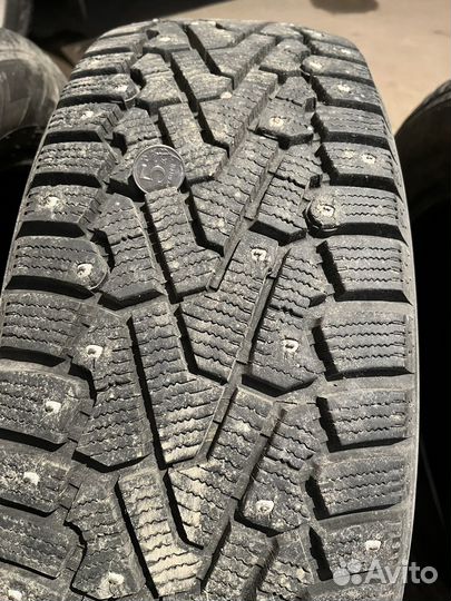 Pirelli Ice Zero 215/65 R17 103T