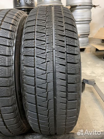Bridgestone Blizzak Revo GZ 185/60 R15 84S