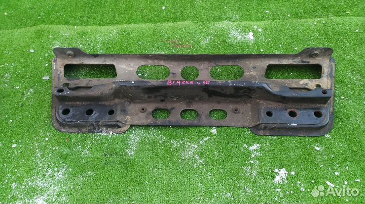 Балка поперечная Chevrolet Trailblazer LL8 4.2 L