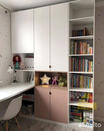 Распашной шкаф