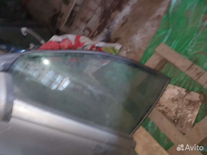 Стекло водительское на опель омега б