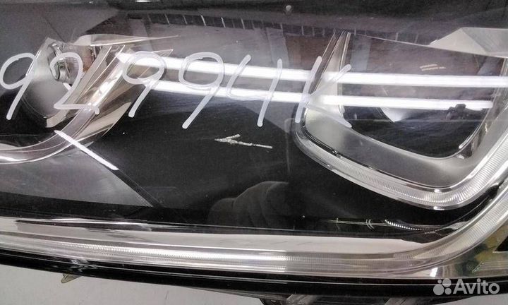 Фара левая Volkswagen Touareg