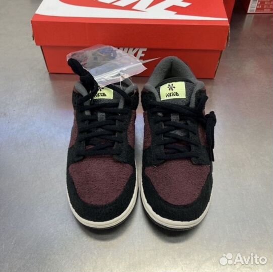 Кроссовки Nike Dunk Low 