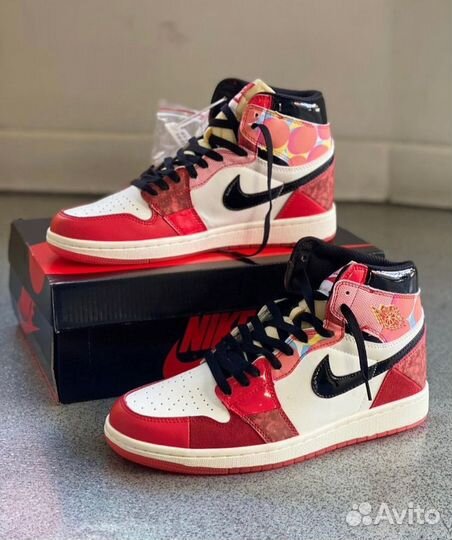 Кроссовки Nike Air Jordan 1 Retro High