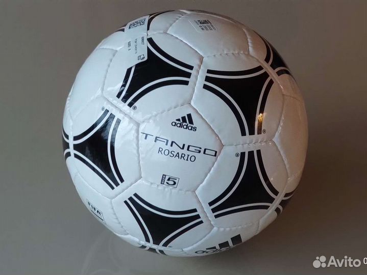 Футбольный мяч Adidas Tango Rosario