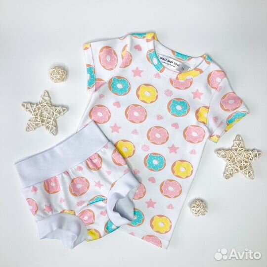 Трусики-хипстеры, футболки, комплекты