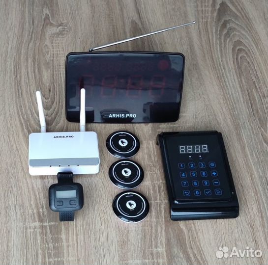 Кнопка вызова официанта комплект с часами и табло