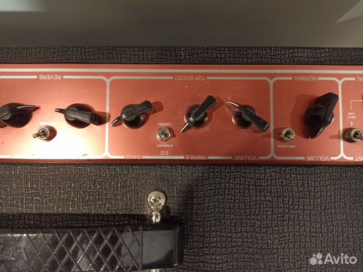 Гитарный комбоусилитель VOX AC30 CC2