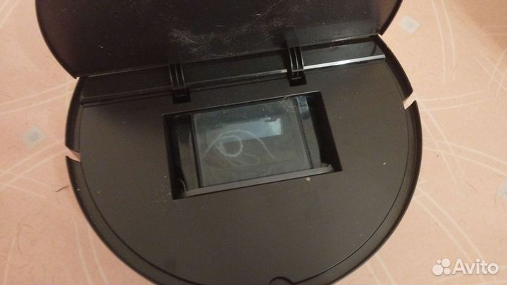Робот пылесос