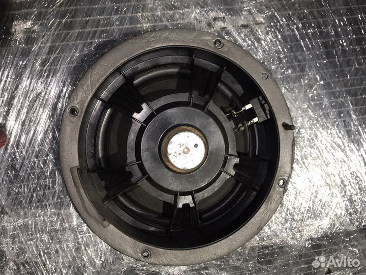 Динамик Audi Q5