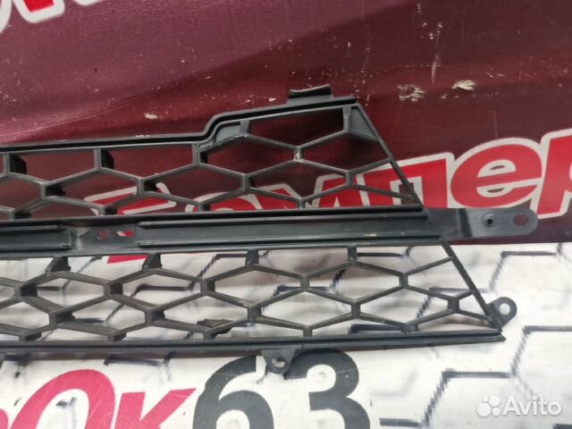 Решетка бампера передний LADA Vesta