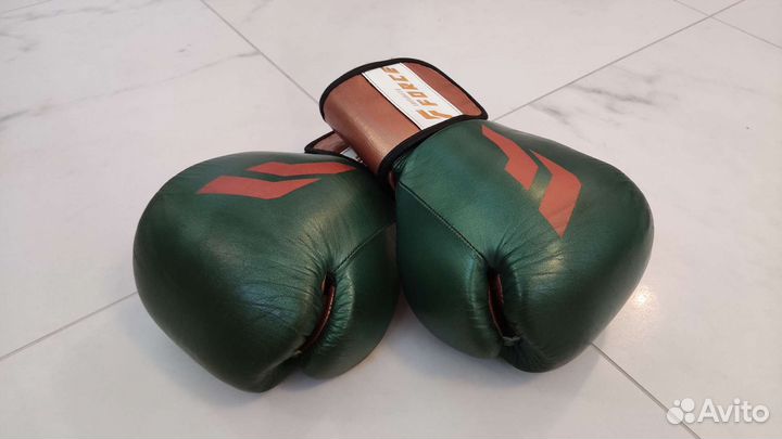 Боксерские перчатки Infinite Forsce 14oz