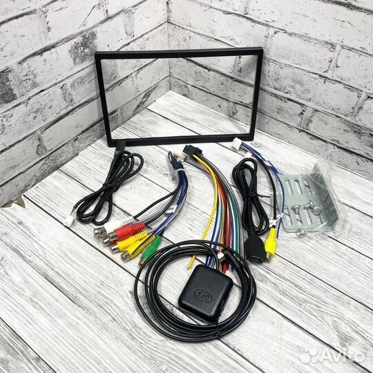 Магнитола Pioneer AHD-1707