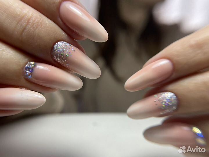 Маникюр / наращивание ногтей / гель лак