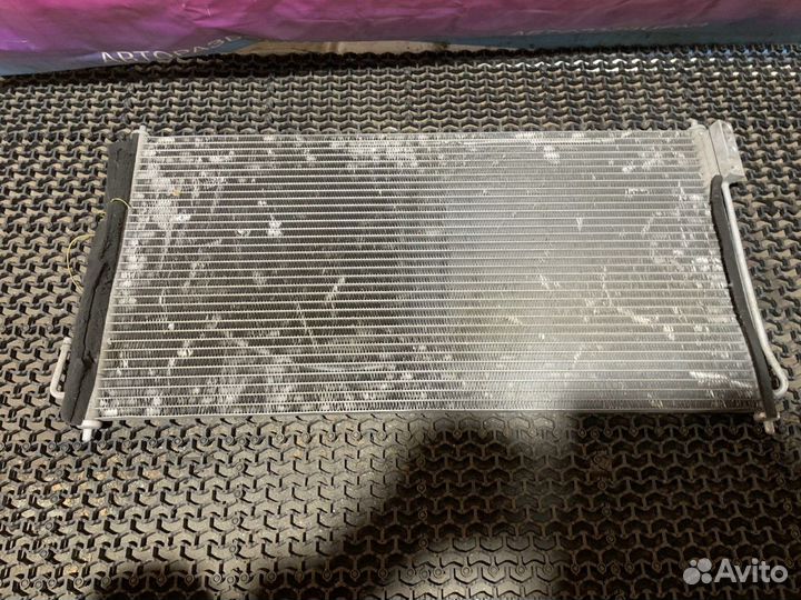 Радиатор кондиционера (конденсер) Nissan Murano