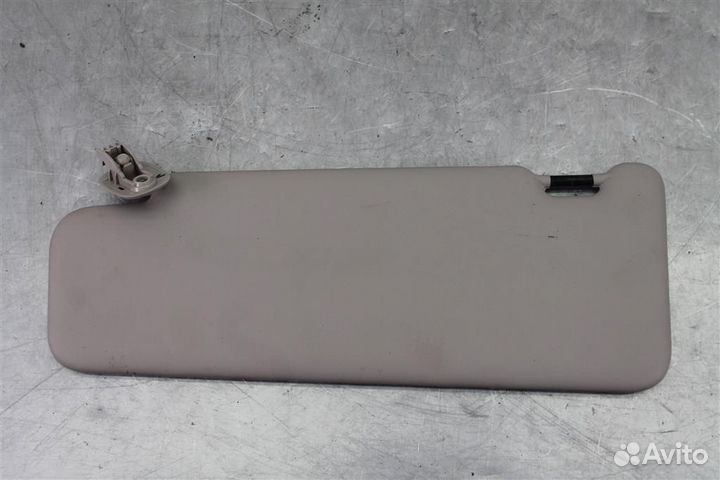 Козырек солнцезащитный правый Renault Logan 2