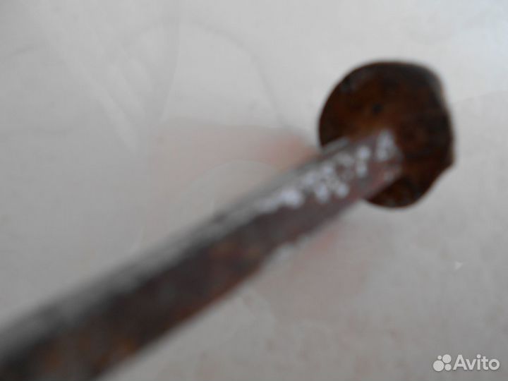 Антикварные гвозди