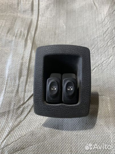 Кнопки стеклоподъемников renault logan
