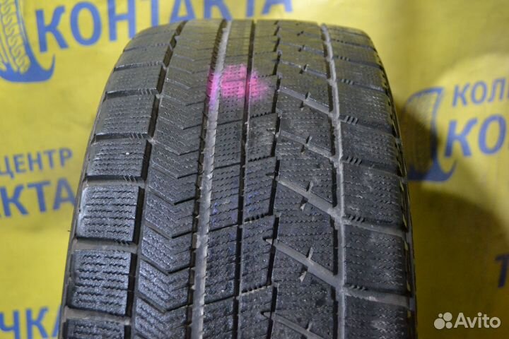 Bridgestone Blizzak VRX 245/45 R17