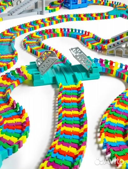 Гибкий автотрек с машинками