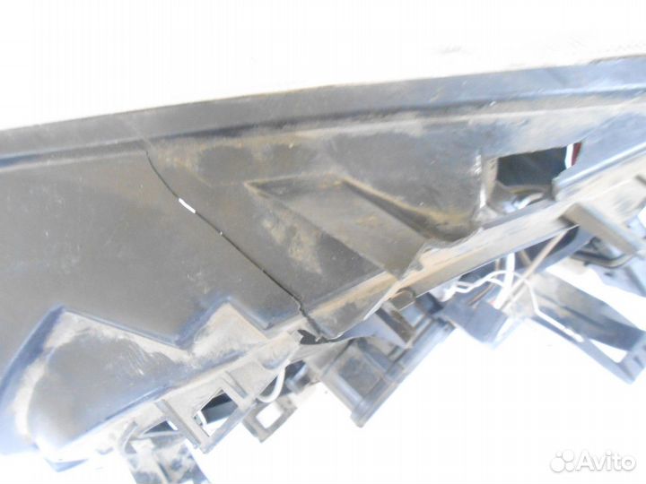 Фара правая (Ford Focus)