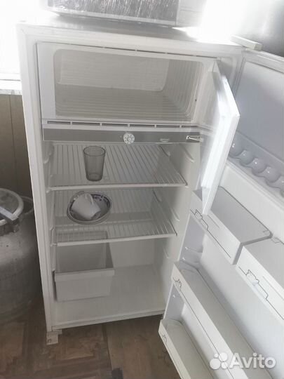 Холодильник на запчасти