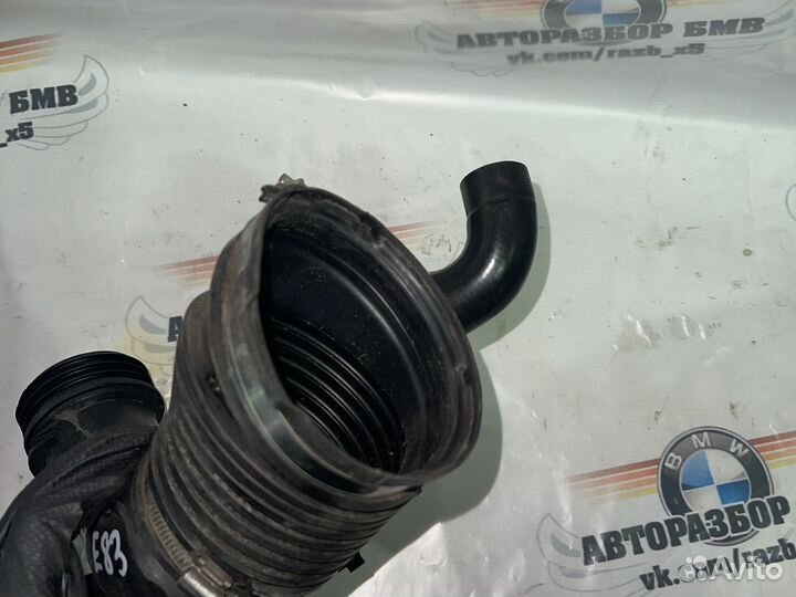 Воздуховод Бмв х5 E70 N55 (б/у)