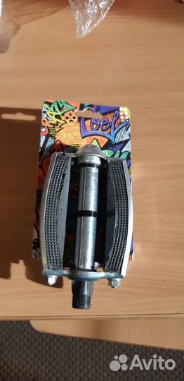 Педали для велосипеда