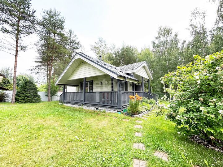 Дом 107 м² на участке 9 сот.