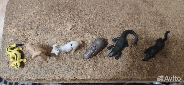 Игрушки из киндера