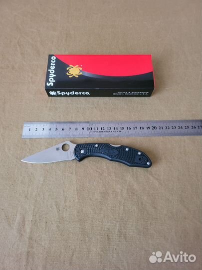 Spyderco delica 4