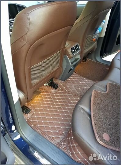 Автомобильные коврики из экокожи 3D