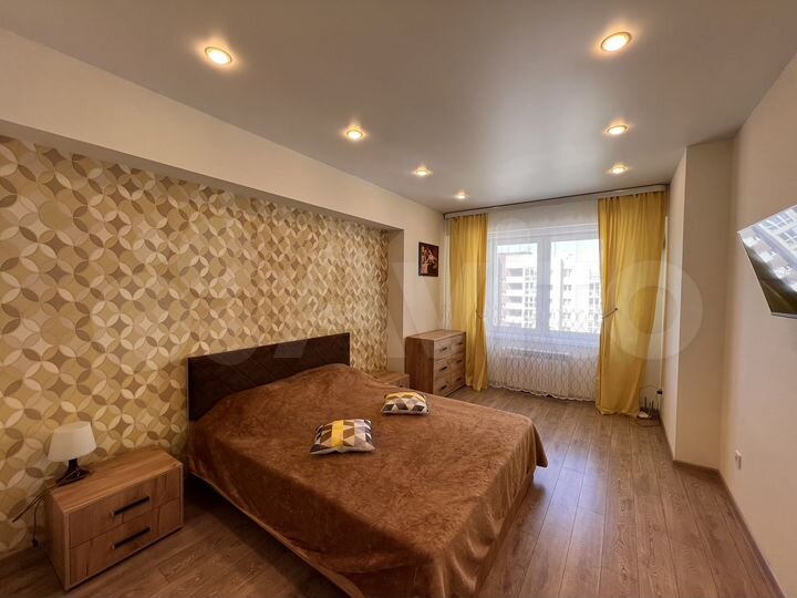 2-к. квартира, 70 м², 8/9 эт.