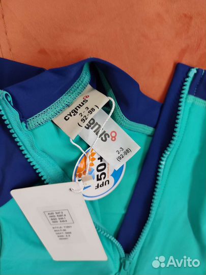 Новый солнцезащитный рашгард купальник 92-104