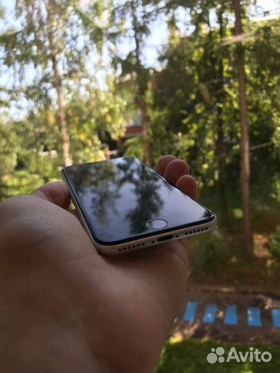 iPhone SE 2020