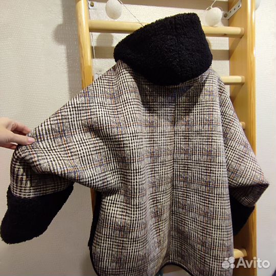 Курточка женская полупальто меховое размер 52