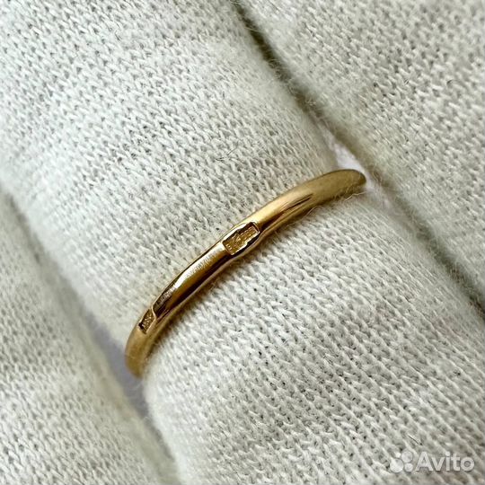 Золотое кольцо с аметистом 585 вес 2,49гр