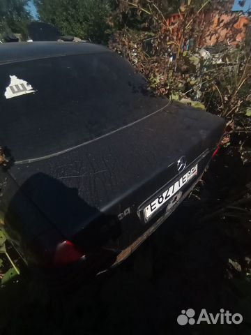 Крышка багажника Mercedes Benz C седан