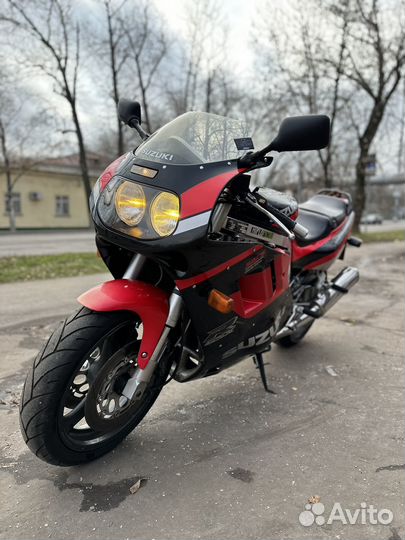 Suzuki Gsx-R 1100