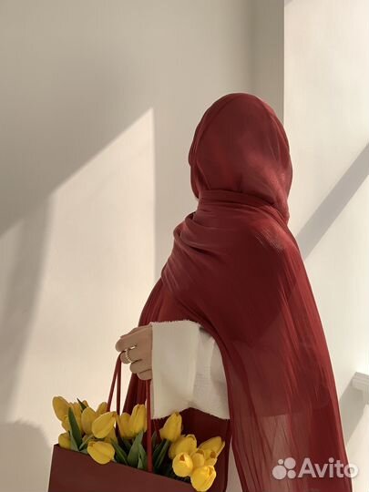 Женские шарфы и платки