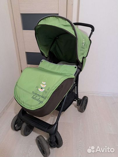 Прогулочная коляска