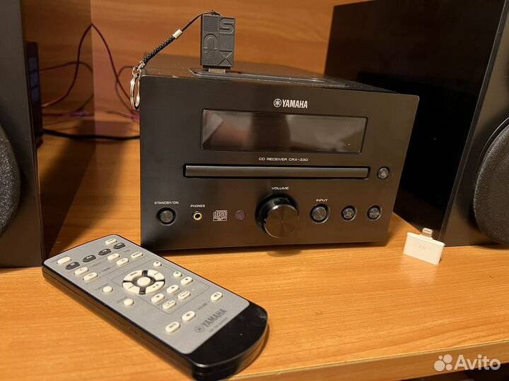 Музыкальный центр Yamaha CRX-330 с USB