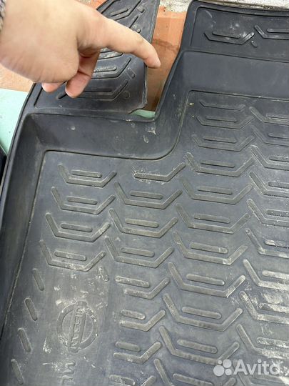 Резиновый коврики в салон nissan murano z51