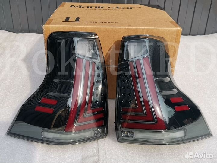 Задние фонари Toyota Land Cruiser Prado 150 Дым.кр