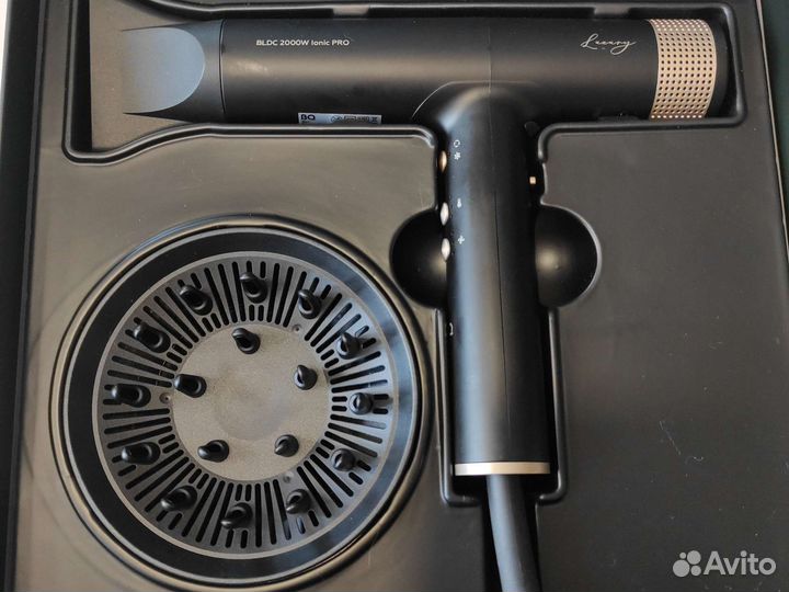 Фен профессиональный новый