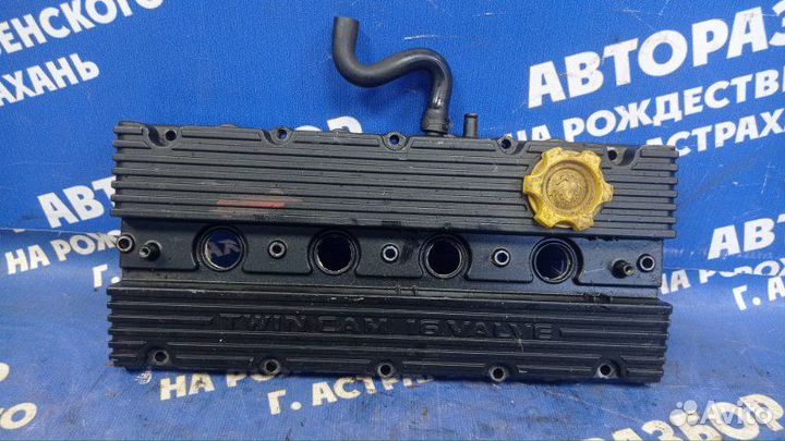 Клапанная крышка Land Rover Freelander 1