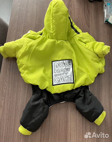 Зимний комбинезон для маленькой собаки