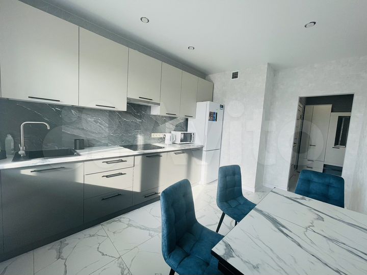 1-к. квартира, 45 м², 14/18 эт.